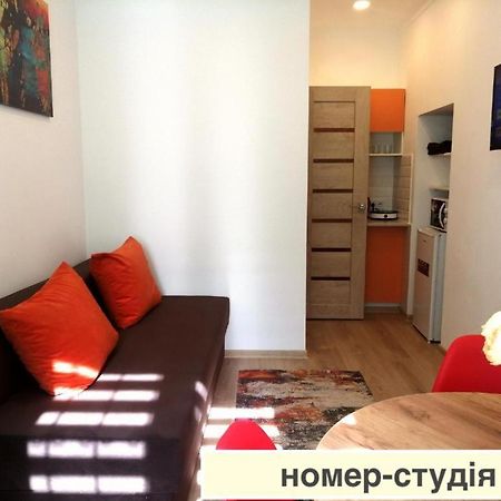 Світло Цілодобово Apartments In The City Center Λβιβ Εξωτερικό φωτογραφία