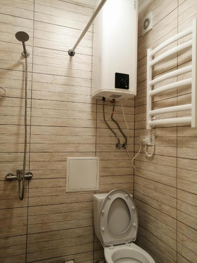 Світло Цілодобово Apartments In The City Center Λβιβ Εξωτερικό φωτογραφία